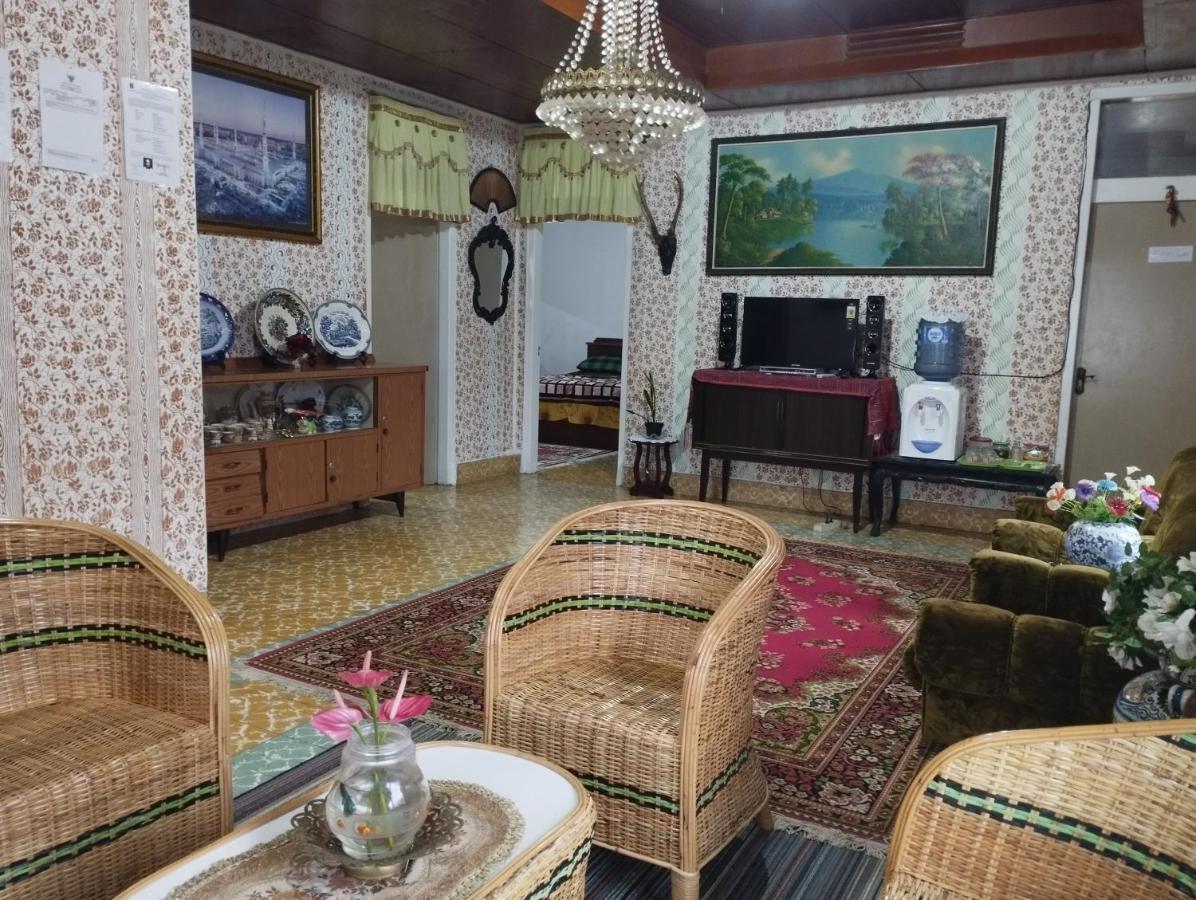 Mando Homestay III Bukittinggi Extérieur photo