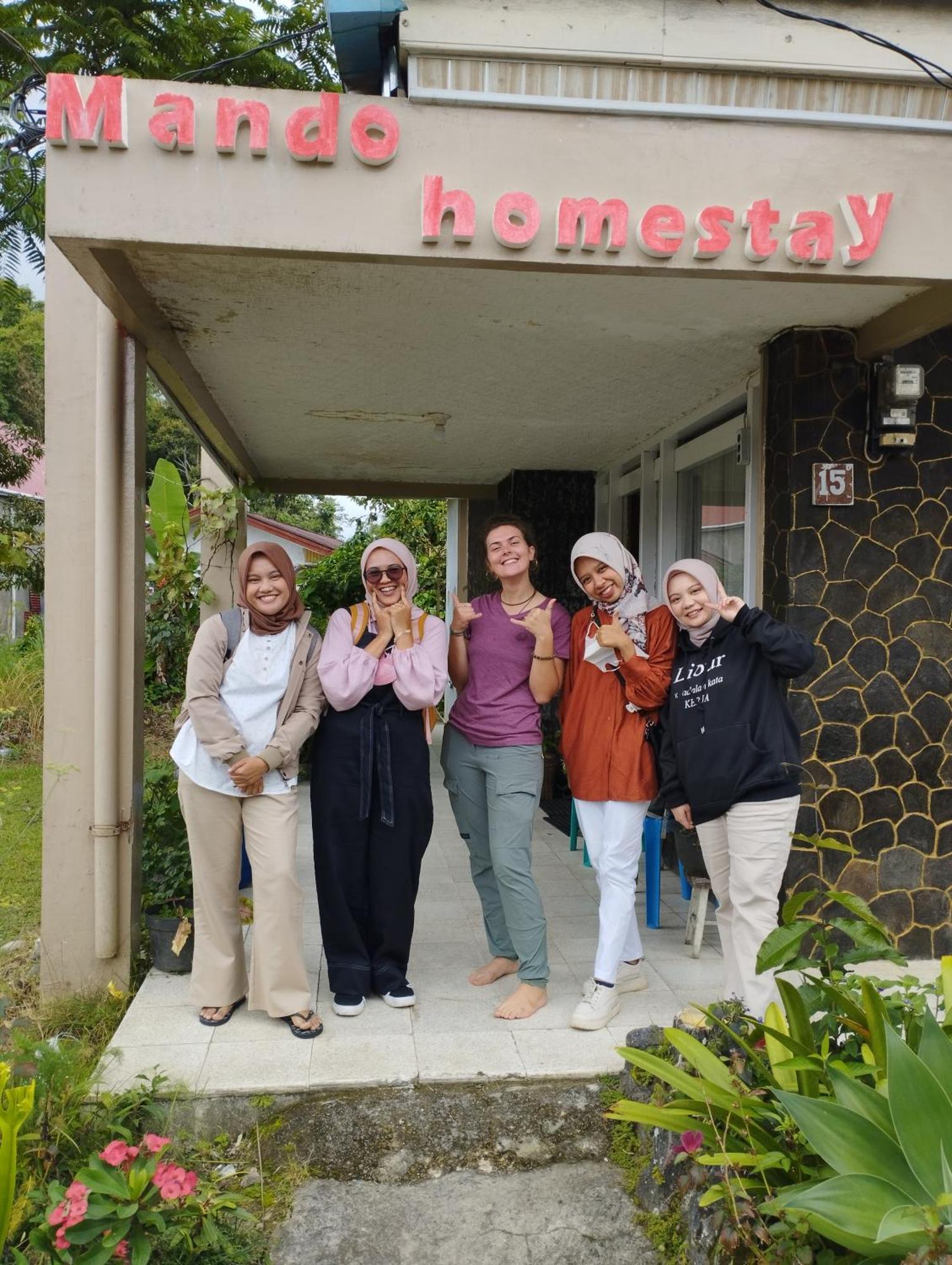 Mando Homestay III Bukittinggi Extérieur photo